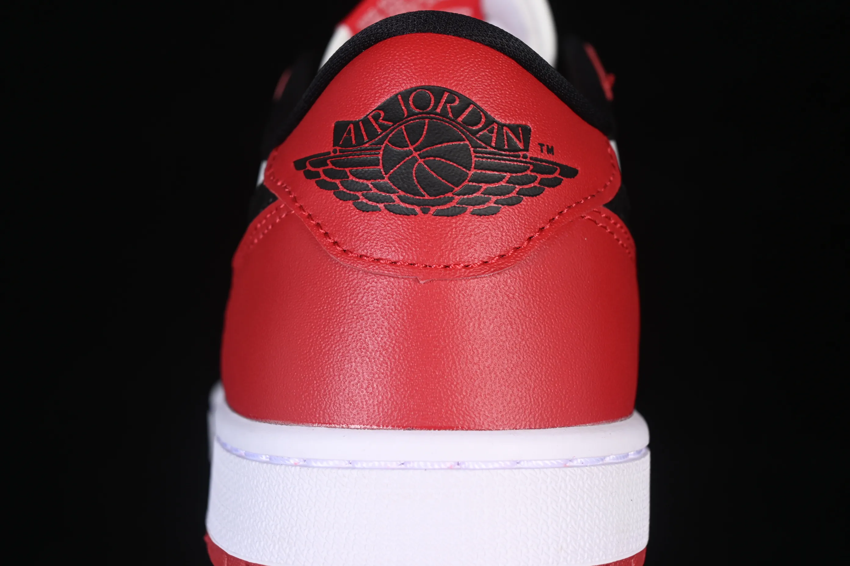 All categories Air Jordan Jordan series basketball shoes Air Jordan 1 Low G version pure original Air Jordan 1 Low OG AJ1 Joe 1 white red black hook low-top casual sneakers HQ6998-600